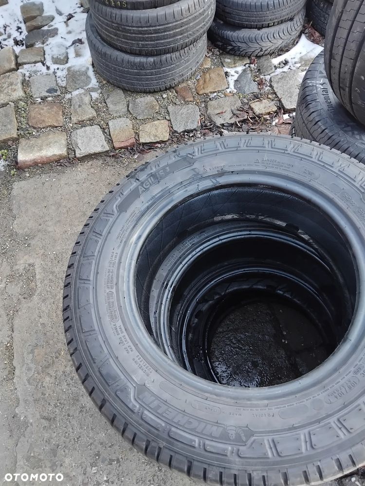 215/65/16 C Michelin Agilis 3 - 4