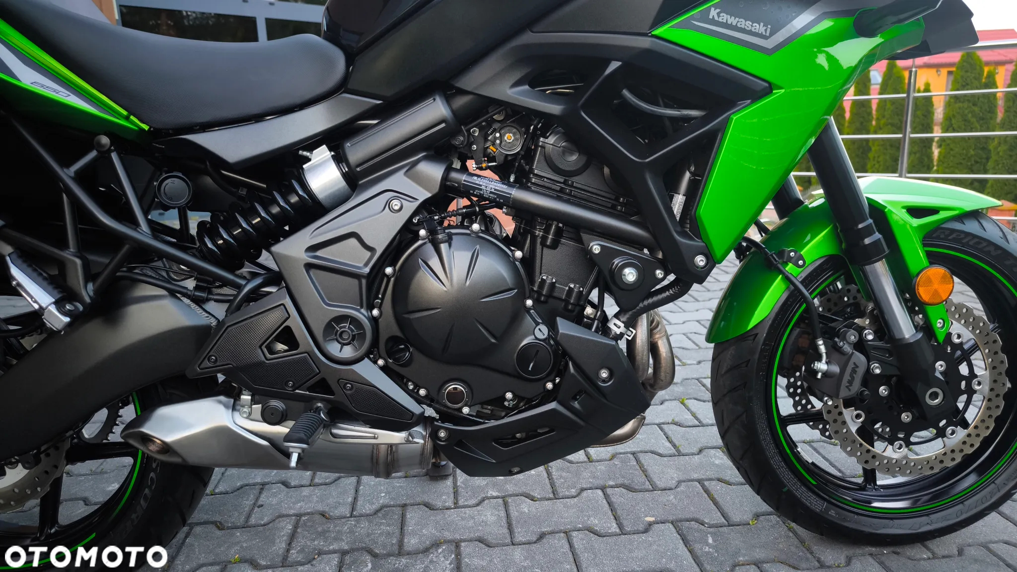 Kawasaki Versys 650 - 24