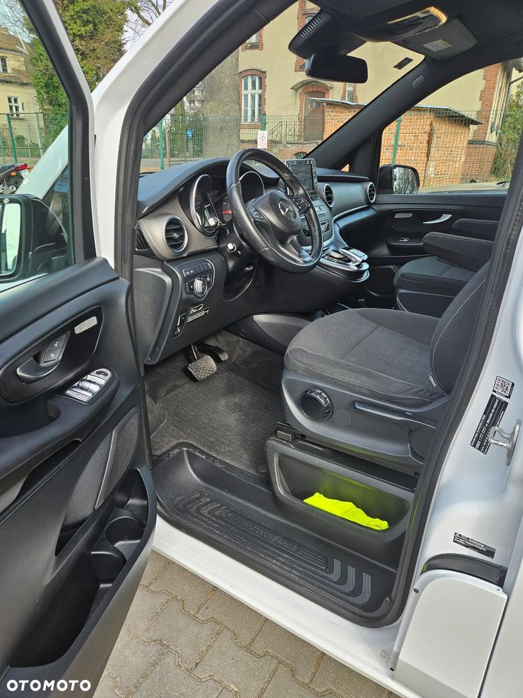 Mercedes-Benz Klasa V 250 (BlueTEC) d extralang 4Matic 7G-TRONIC - 8