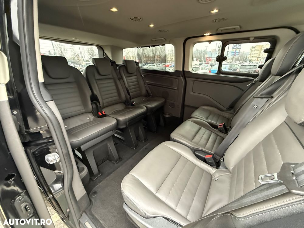 Ford Tourneo Custom Bus 320 2.0 EcoBlue 185 CP L2H1 Titanium X Aut. - 22