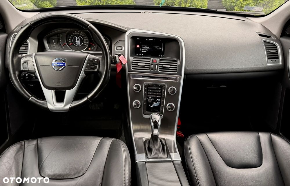 Volvo XC 60 D4 Geartronic Momentum - 11