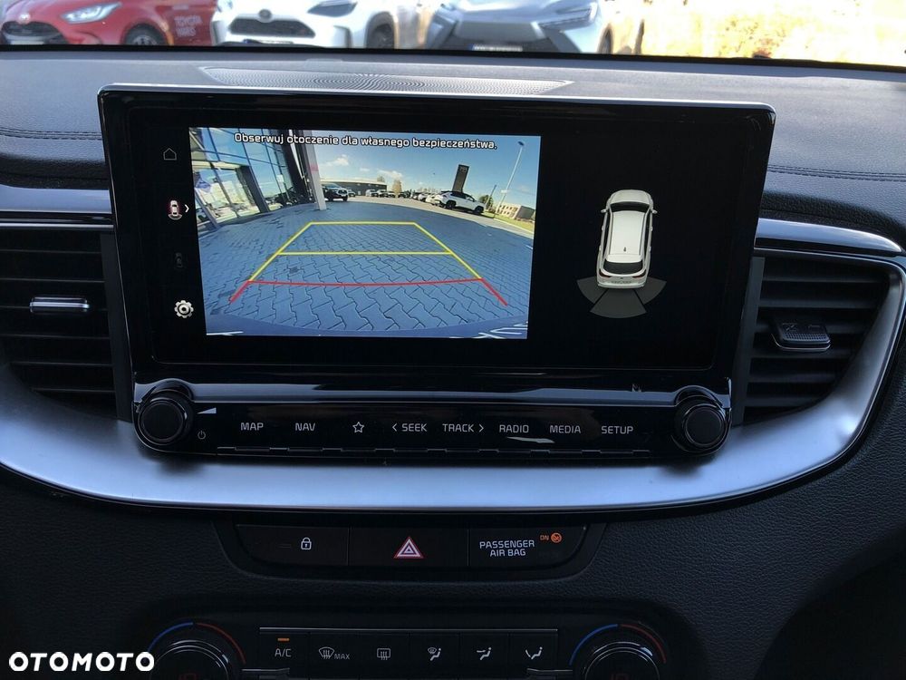 Kia Ceed 1.5 T-GDI L Business Line Plus DCT - 17