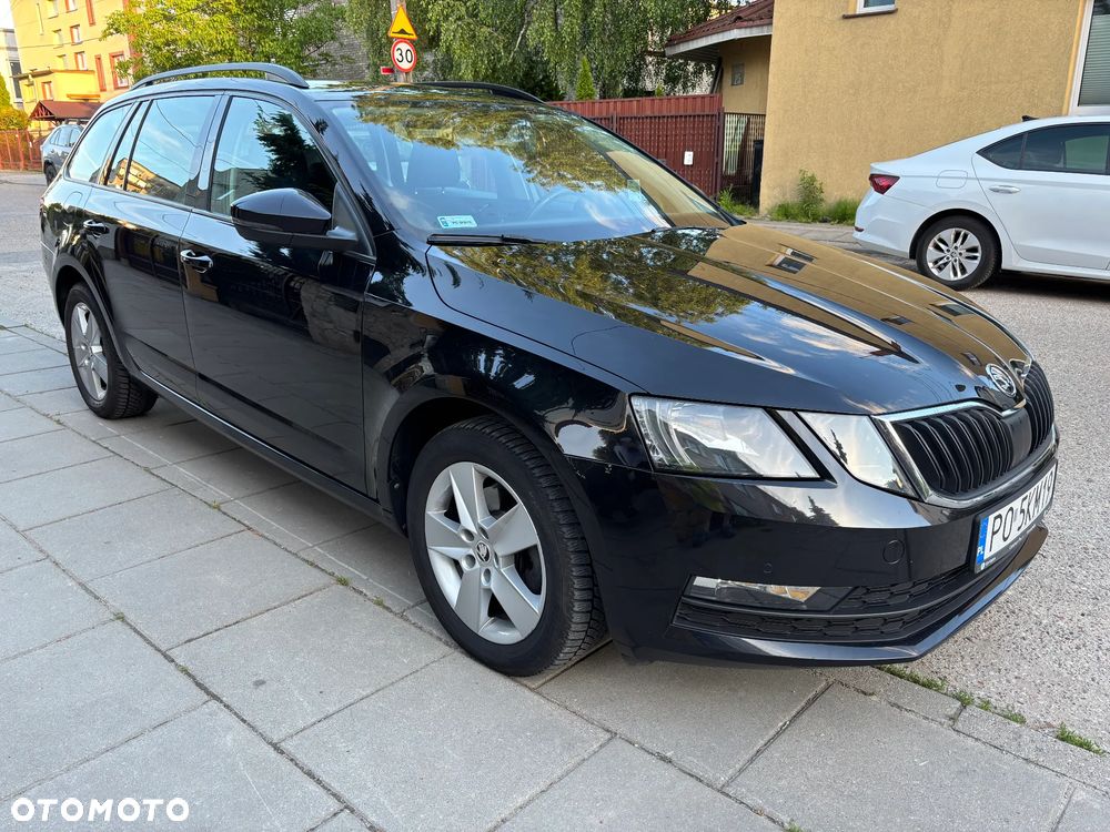 Skoda Octavia 2.0 TDI SCR Ambition DSG - 6