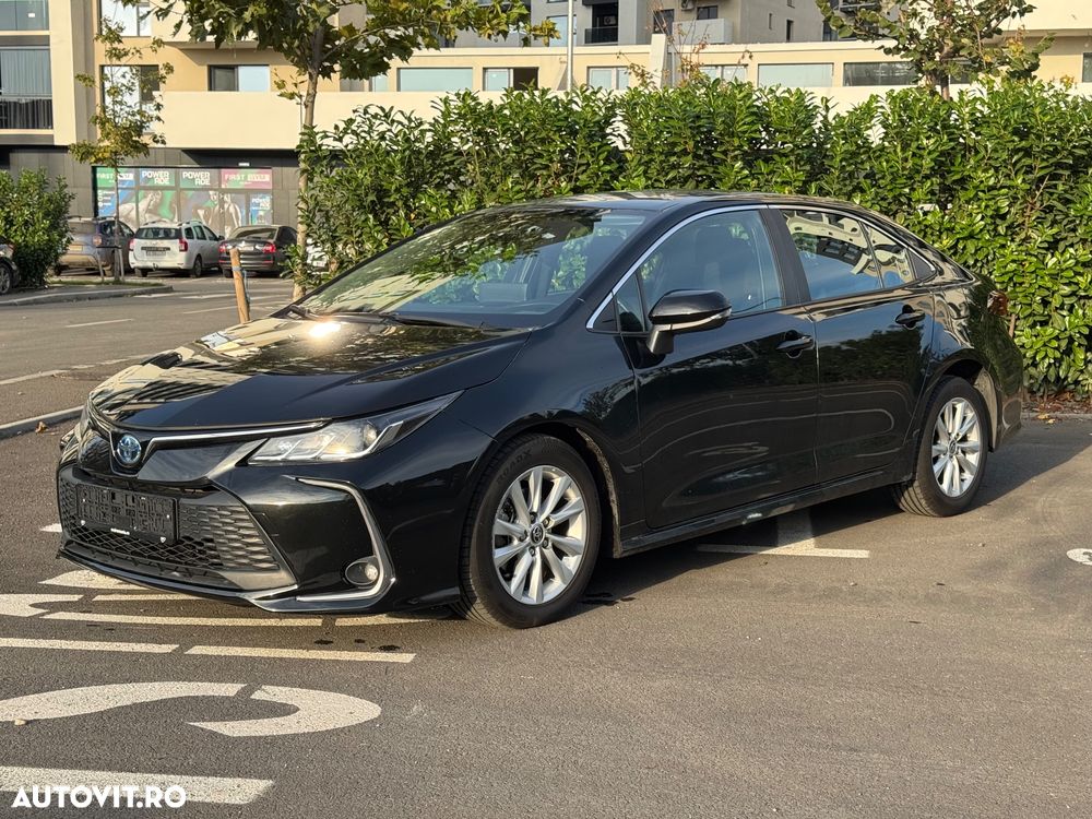 Toyota Corolla - 2