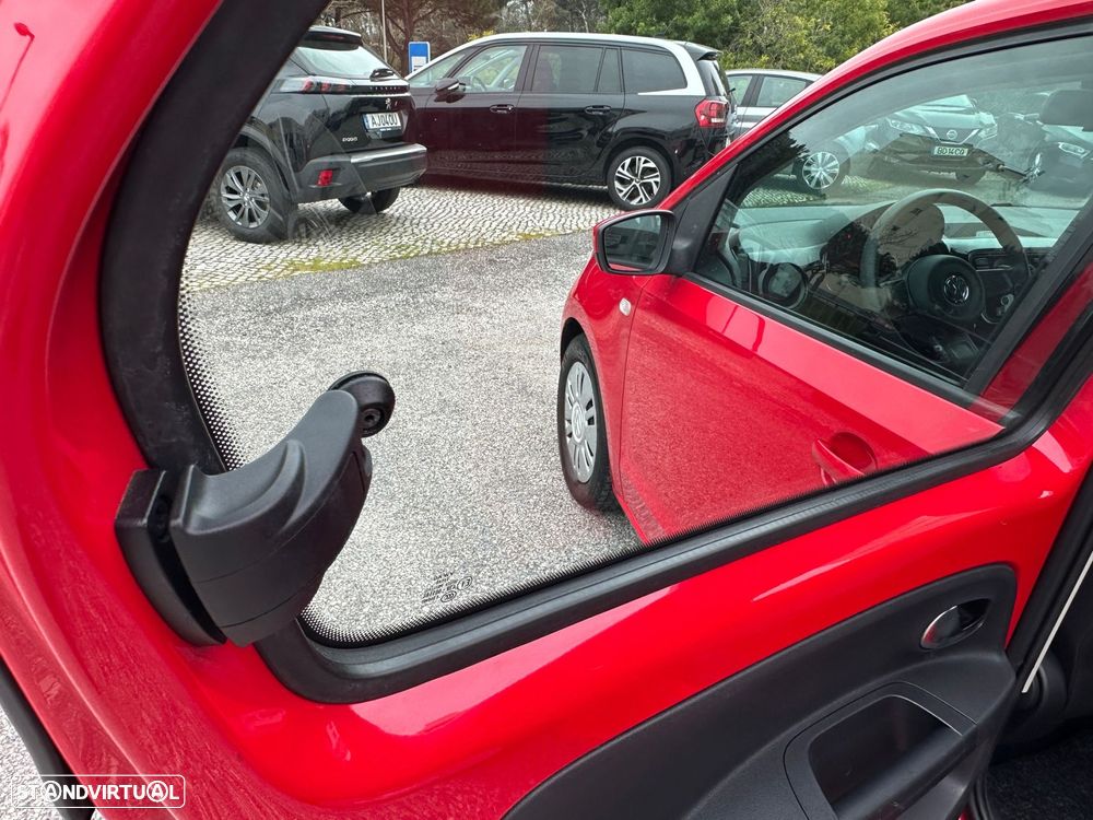 VW Up! 1.0 BlueMotion Move - 12