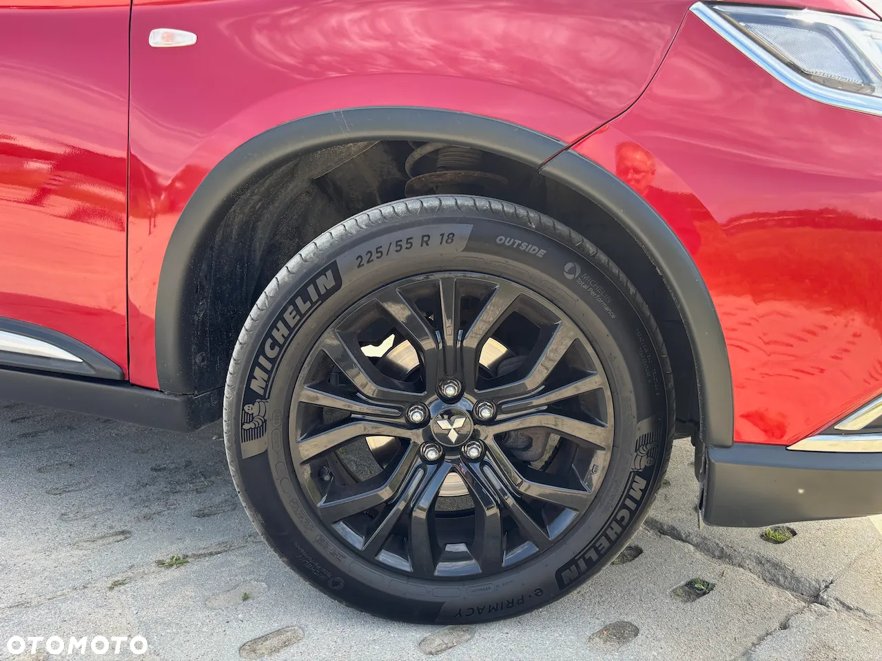Mitsubishi Outlander 2.0 Invite + 2WD - 13