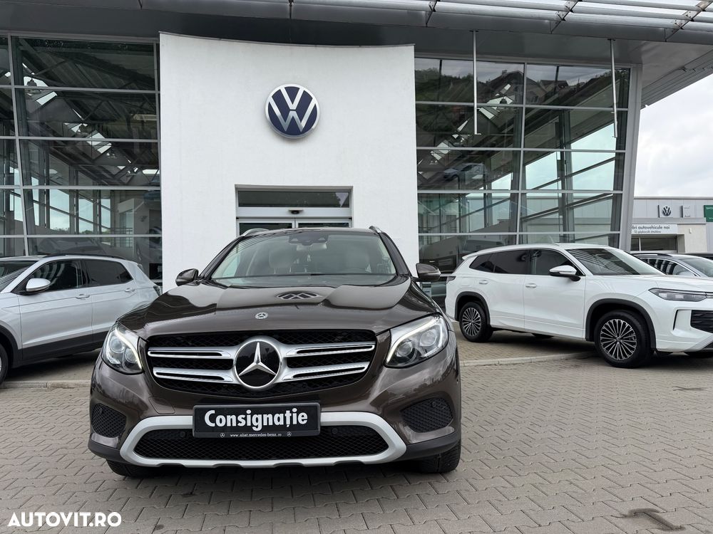 Mercedes-Benz GLC - 1