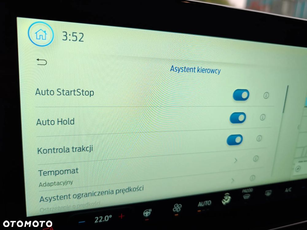 Ford Tourneo Custom - 26