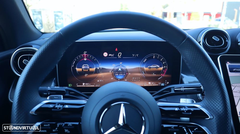 Mercedes-Benz GLC 300 de Coupe 4Matic - 36
