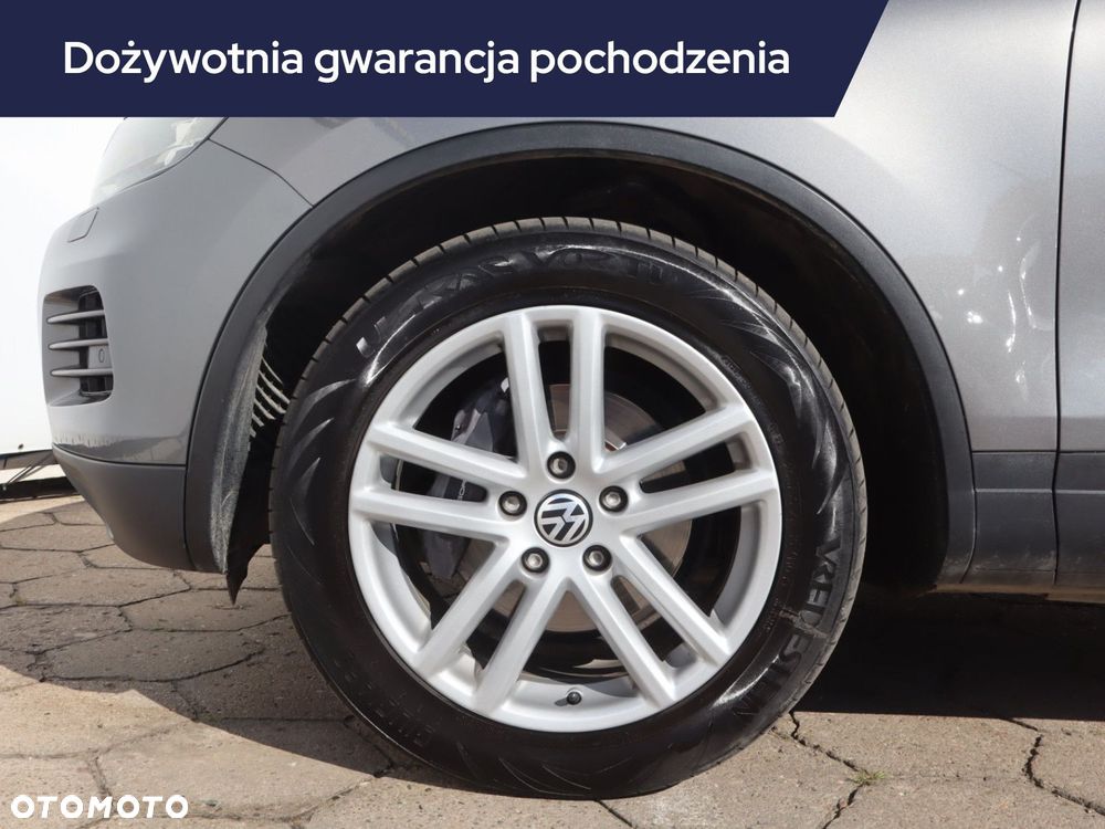 Volkswagen Touareg - 17