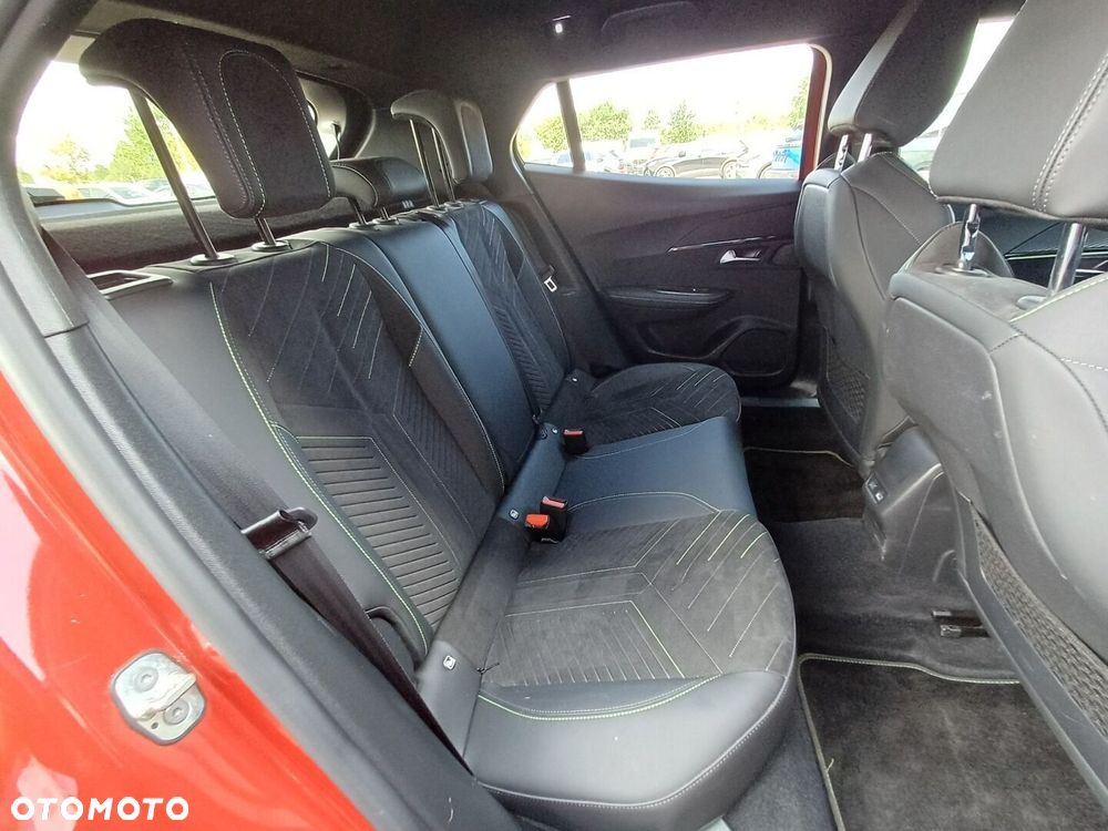 Peugeot 2008 1.2 PureTech GT S&S EAT8 - 34