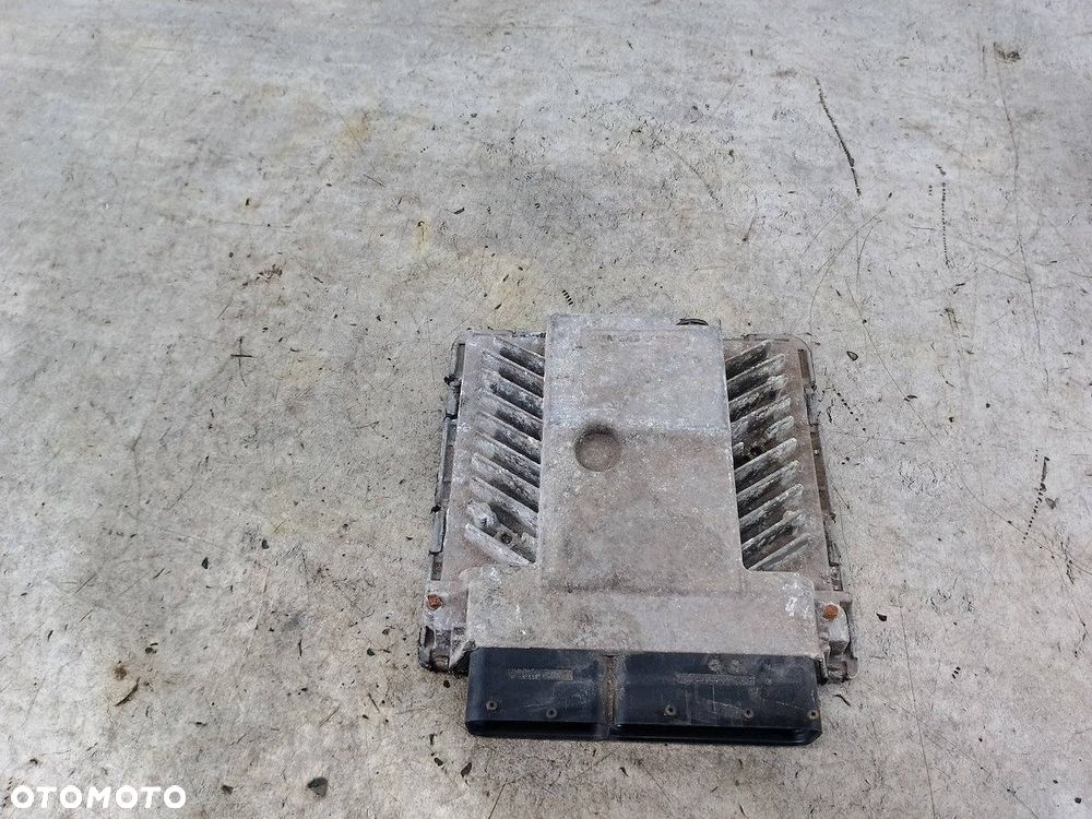 KOMPUTER, STEROWNIK AUDI A3 8P 03G906018DH 5WP45548AB  SIEMENS VDO 2.0 TDI - 1