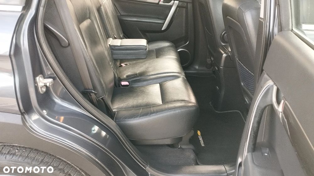 Chevrolet Captiva 2.0 4WD 7 Sitzer Automatik LT Exclusive - 25