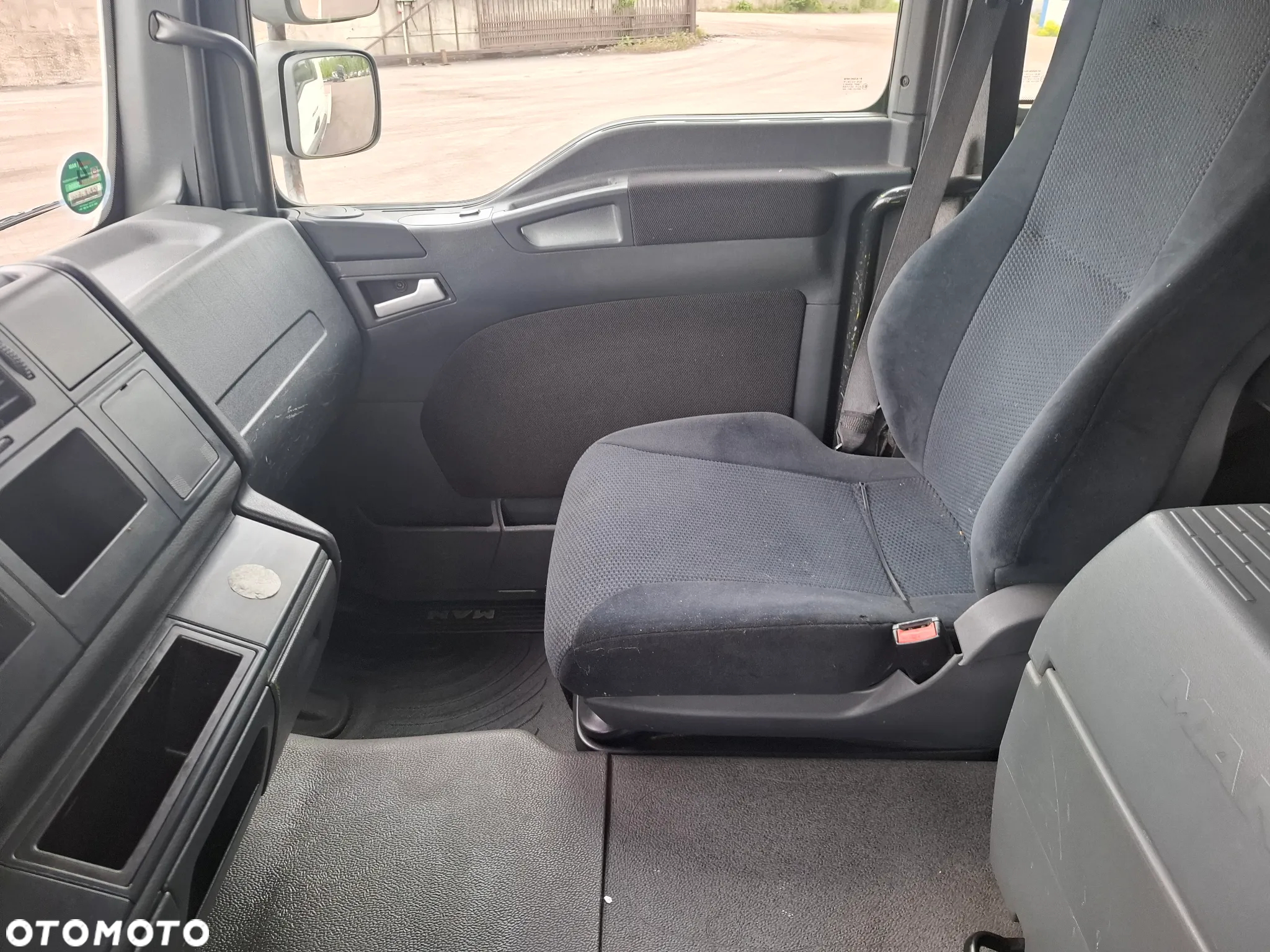 MAN TGL 8.220 - 19
