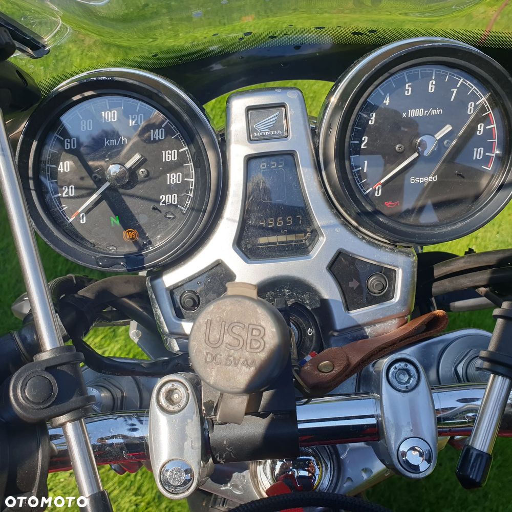 Honda CB - 7