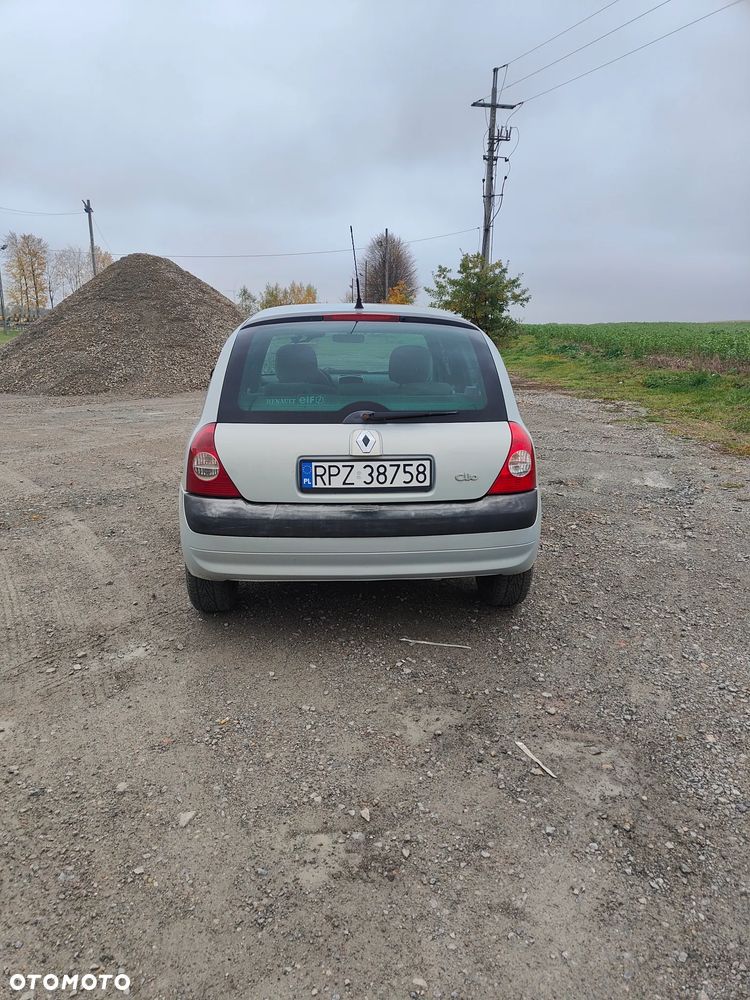 Renault Clio - 4