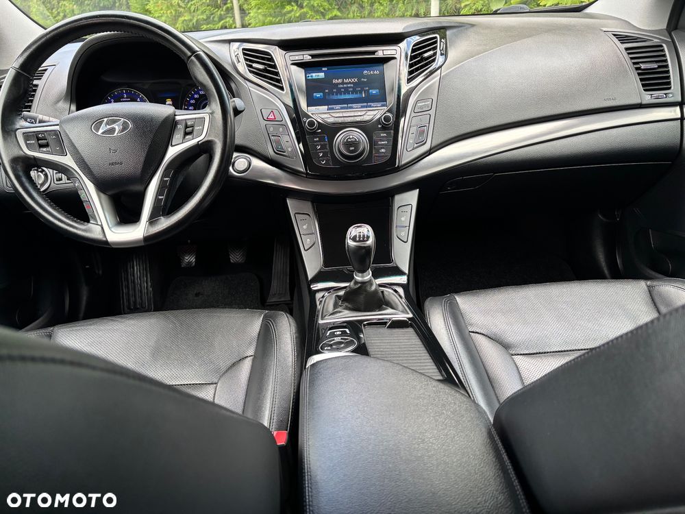 Hyundai i40 1.7 CRDi Premium - 2