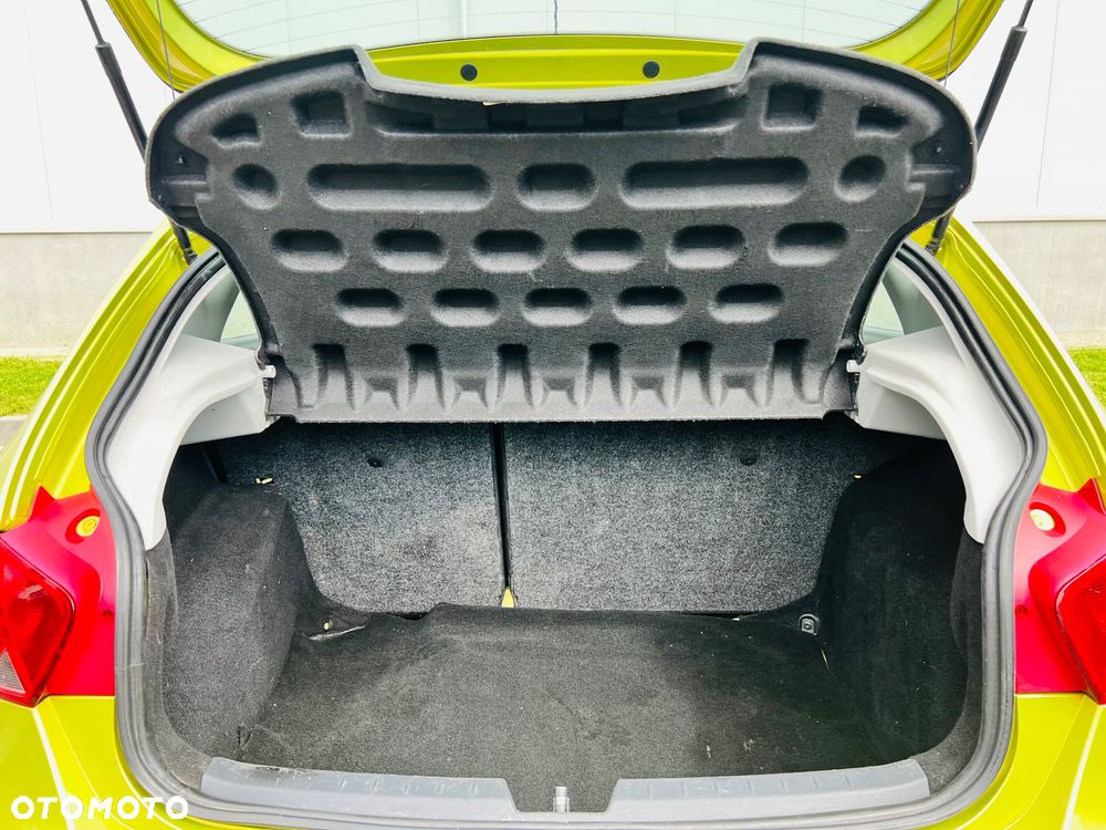 Seat Ibiza 1.4 16V Style - 22