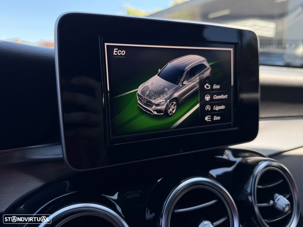 Mercedes-Benz GLC 250 d AMG Line 4-Matic - 52