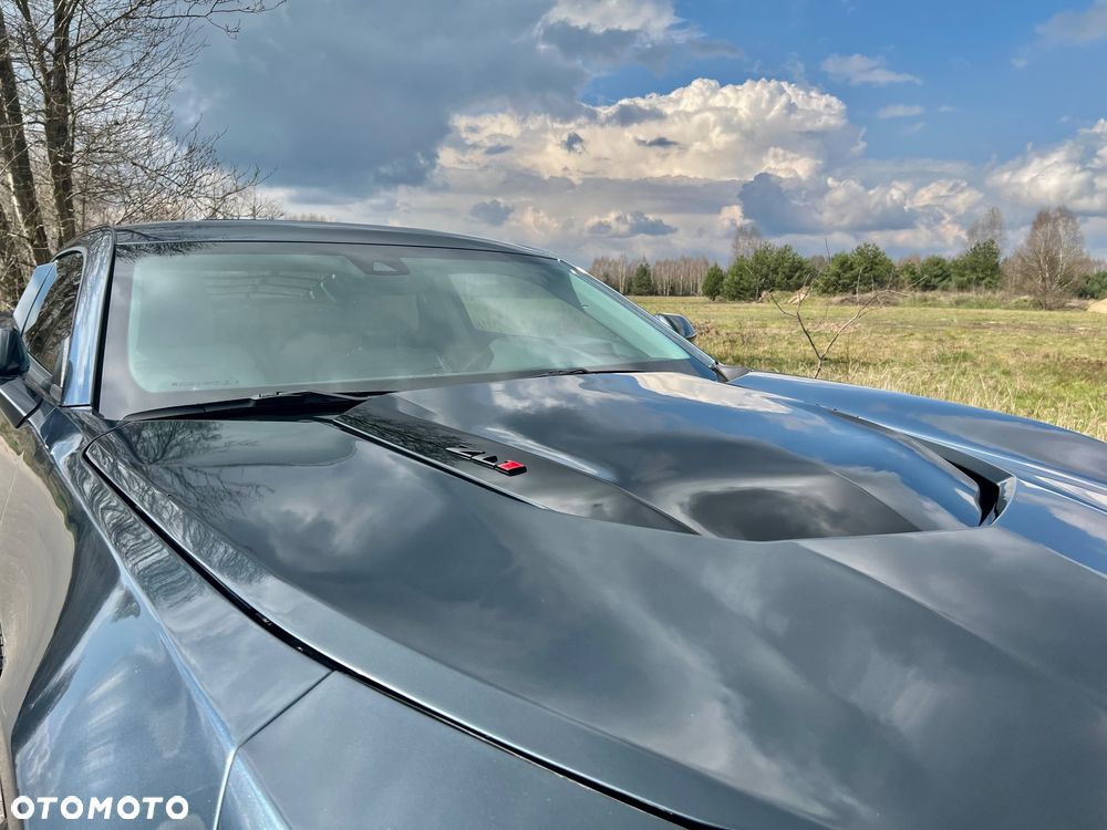 Chevrolet Camaro - 11