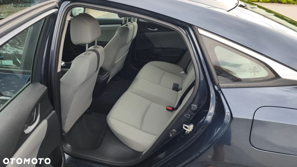 Honda Civic - 10