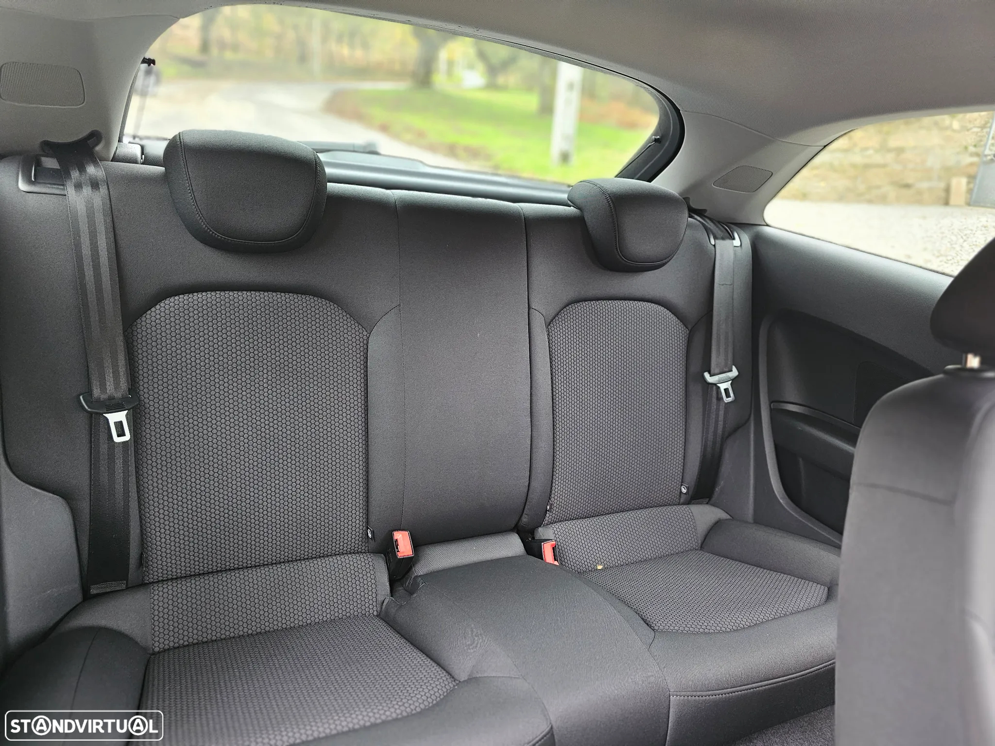 Audi A1 1.6 TDI S line edition - 18