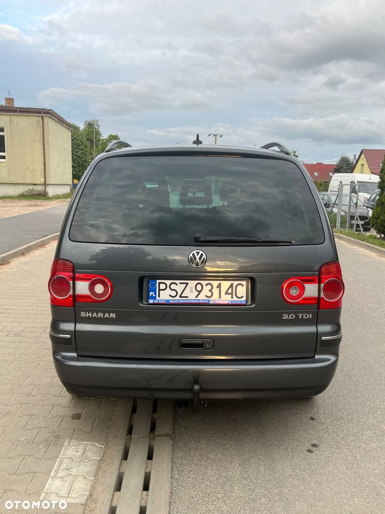 Volkswagen Sharan 2.0 TDI DPF United - 5