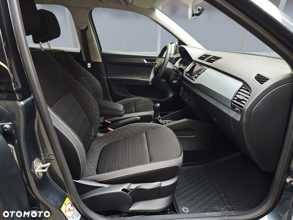 Skoda Fabia 1.0 TSI Ambition - 9