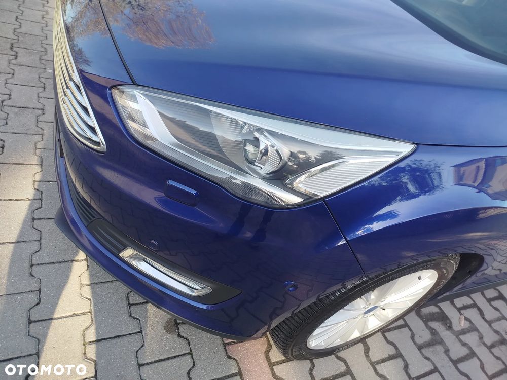 Ford C-MAX - 12