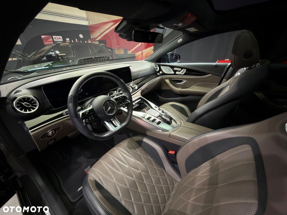 Mercedes-Benz AMG GT 53 4-Matic+ - 22