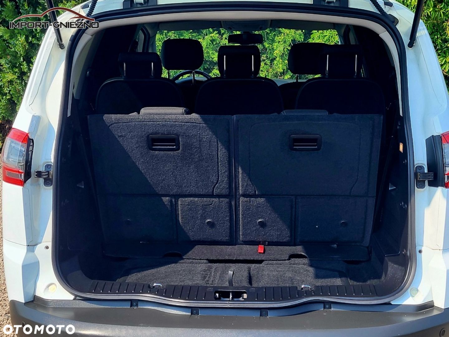 Ford S-Max - 24