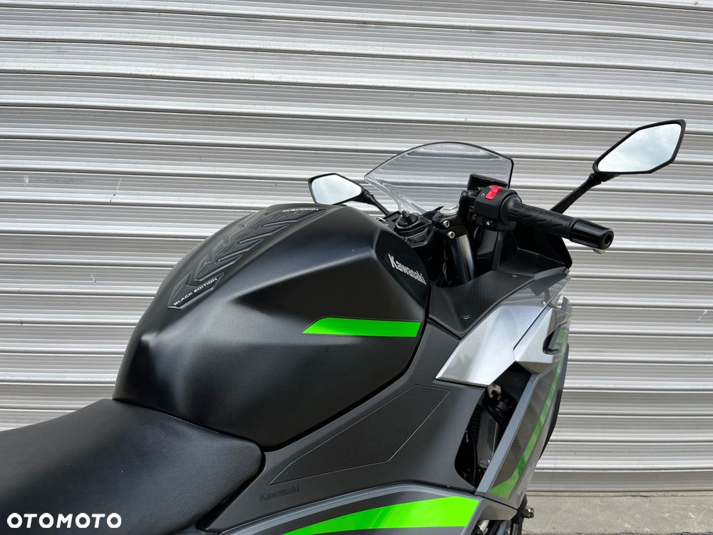 Kawasaki Ninja - 18