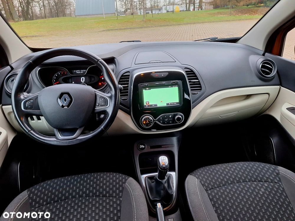 Renault Captur - 30