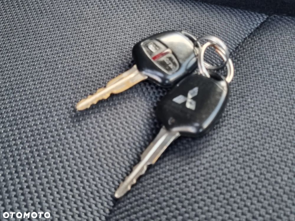 Mitsubishi Outlander 2.0 2WD Edition - 20