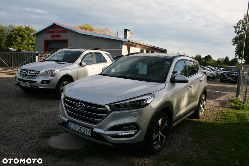 Hyundai Tucson 2.0 CRDI 4WD Automatik Premium - 1