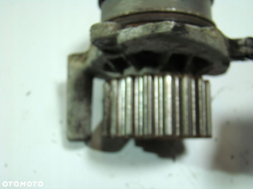 pompa wody volkswagen crafter 2.0 03l121031b - 3
