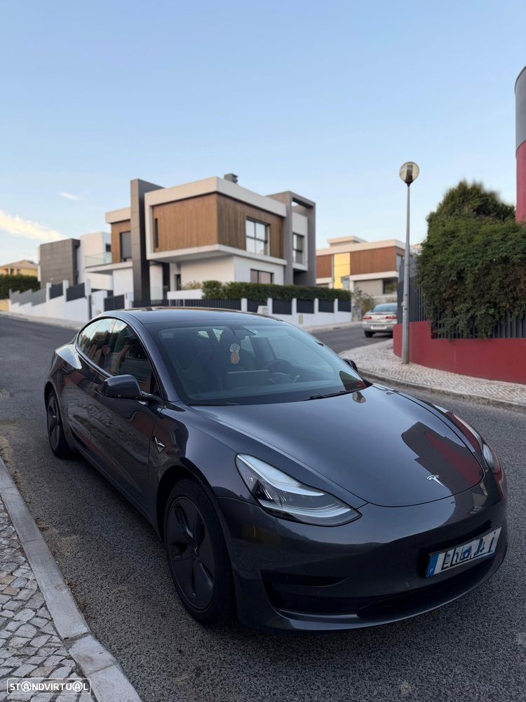 Tesla Model 3 Standard Range Plus RWD - 4