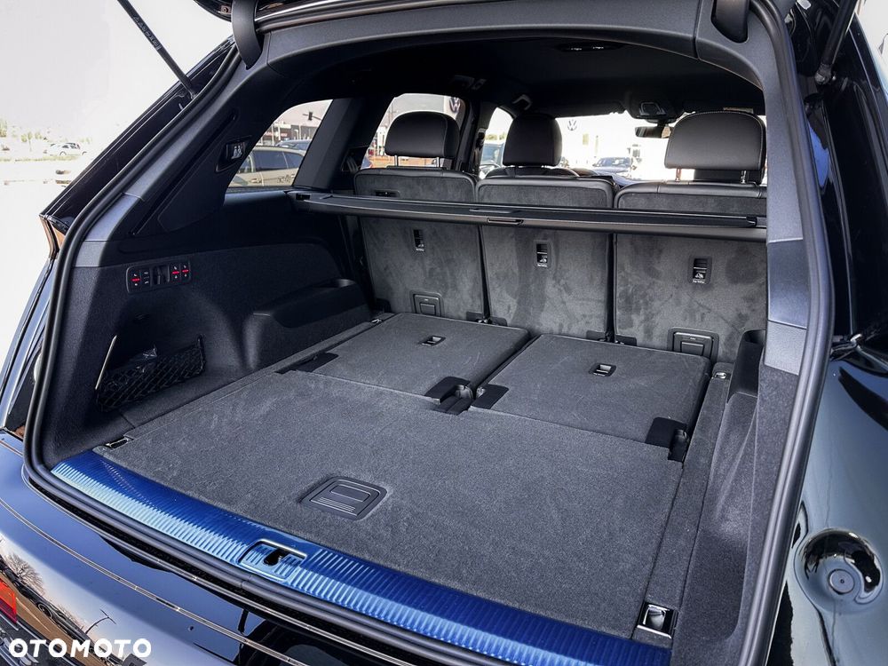 Audi Q7 - 10