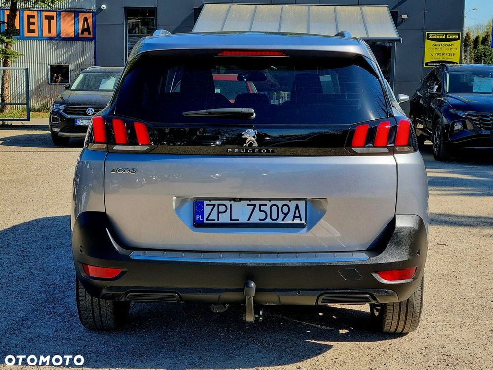 Peugeot 5008 - 6