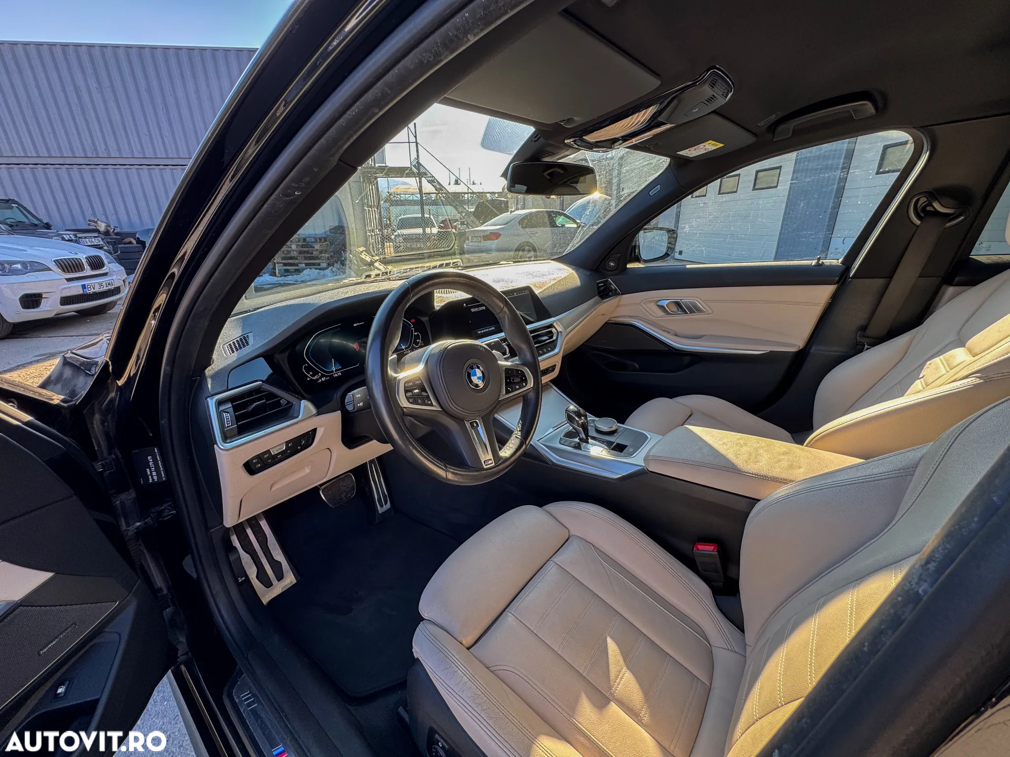 BMW Seria 3 330e Aut. M Sport - 3