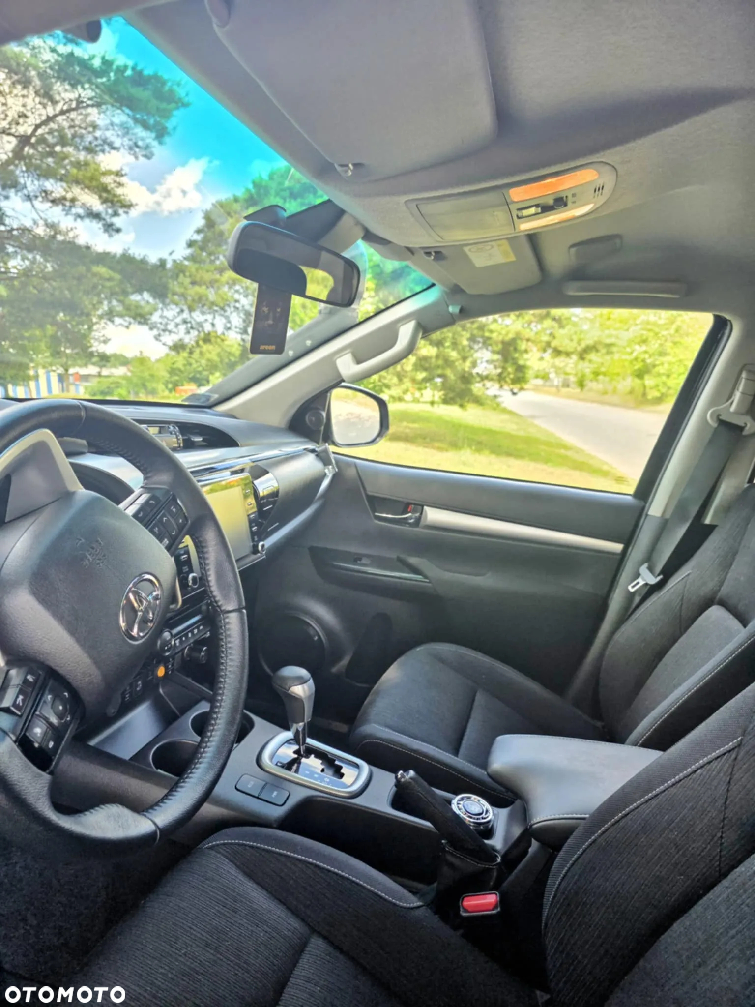 Toyota Hilux 2.4 D-4D Double Cab SR 4x4 - 17