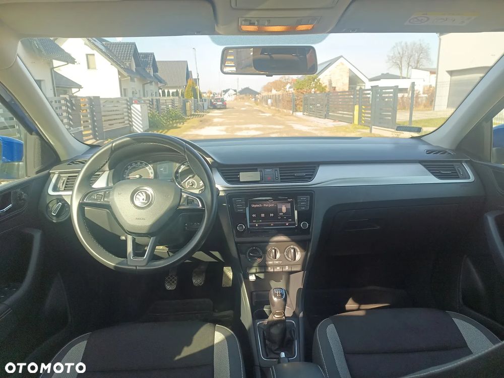 Skoda RAPID 1.6 TDI DPF Ambition - 19