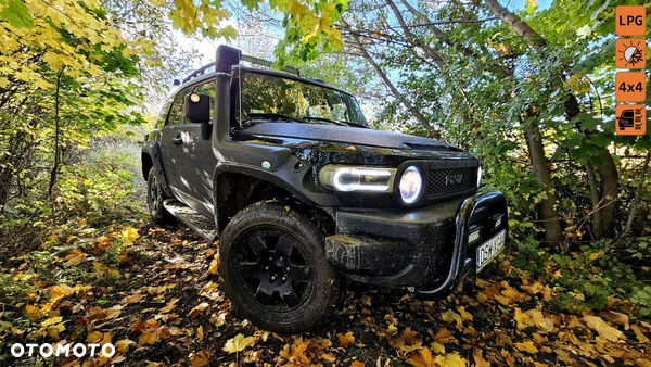Toyota FJ