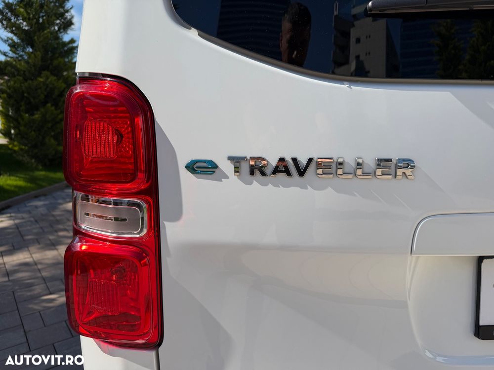 Peugeot Traveller e-Traveller L2 100kW - Baterie 75kWH Business VIP - 13