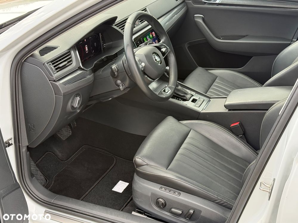 Skoda Superb 2.0 TDI Style DSG - 11