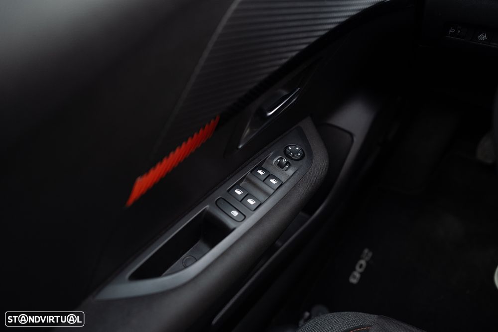 Peugeot 208 1.2 PureTech Active Pack - 17