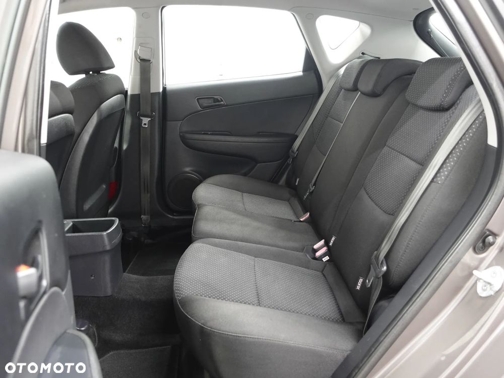 Hyundai i30 - 21