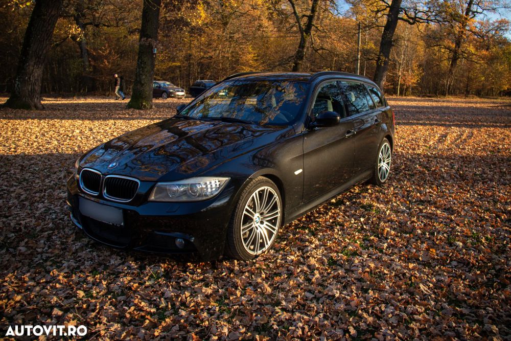 BMW Seria 3 318d DPF Touring Edition Sport - 3