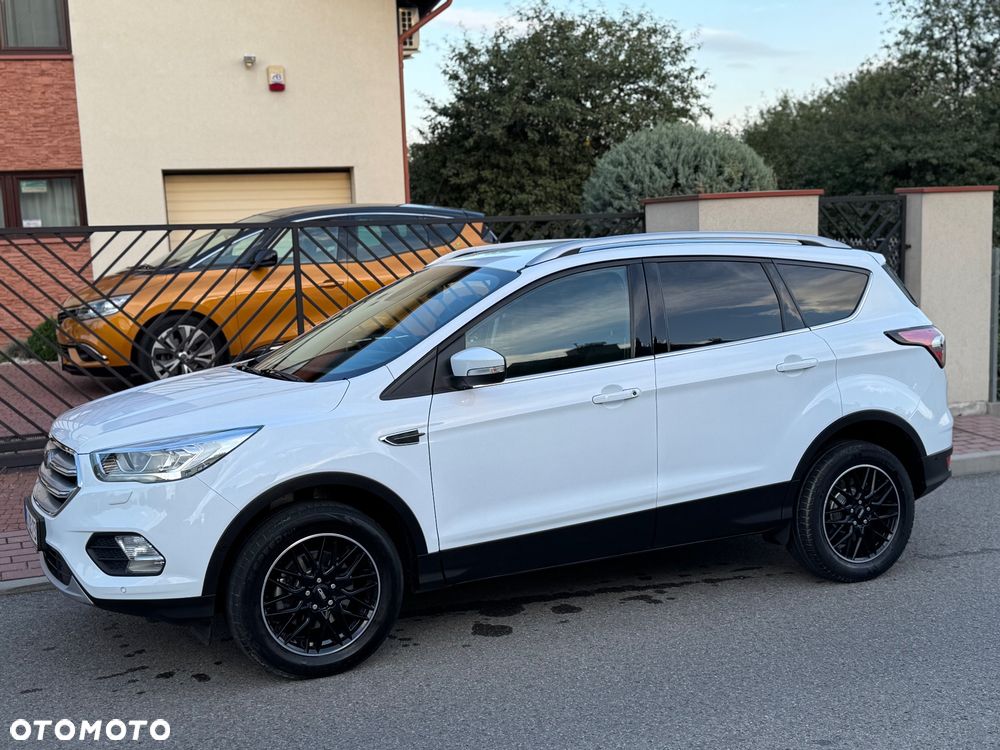 Ford Kuga 1.5 EcoBoost 2x4 Titanium - 13