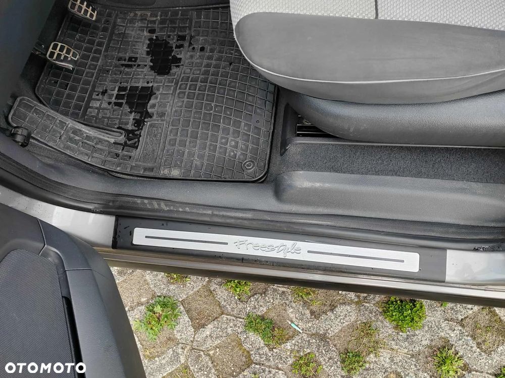 Volkswagen Sharan - 2